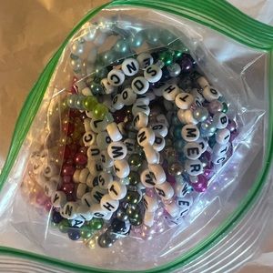 35 Taylor Swift Bracelets